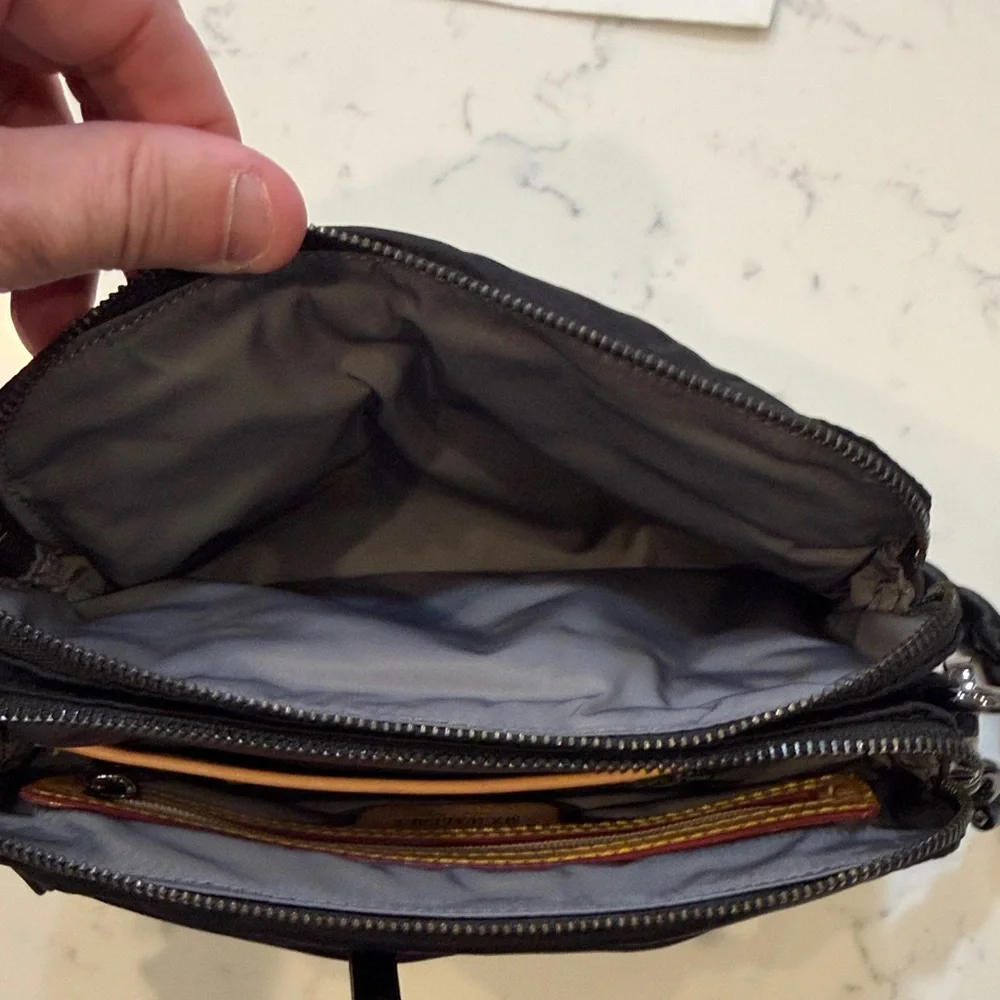 MZ Wallace Black camera bag - Picture 8 of 8